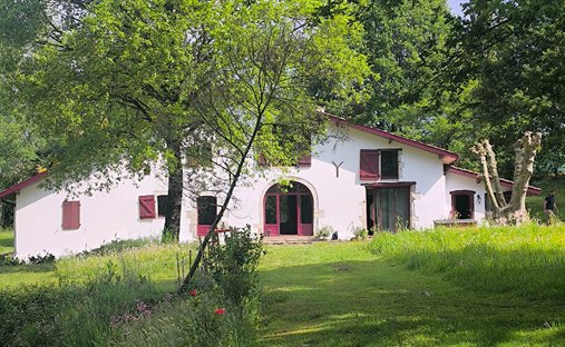 Villa in Sames, Nouvelle-Aquitaine, France 1