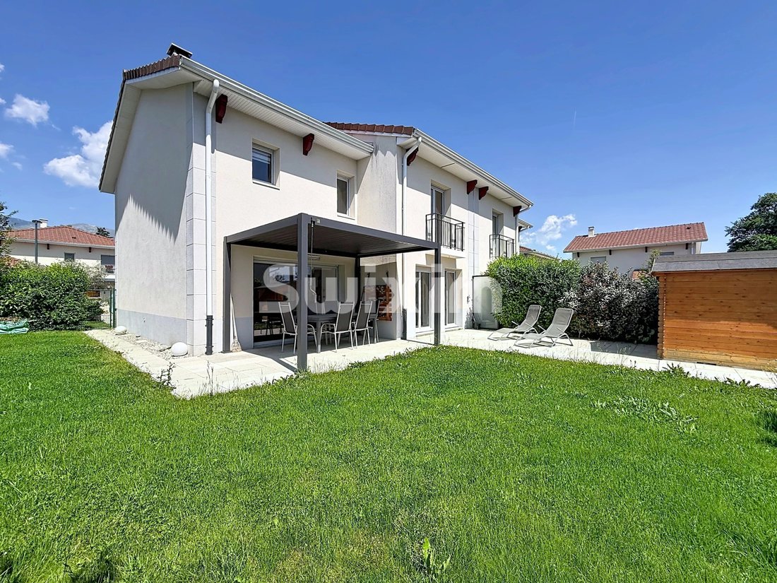 House in Prévessin-Moëns, Auvergne-Rhône-Alpes, France 2 - 18418339