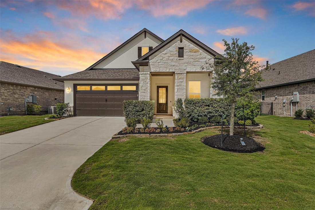 House in Willis, Texas, United States 1 - 18409190