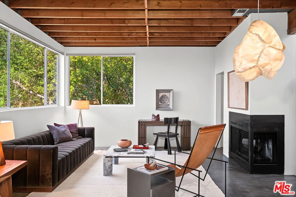 House in Hidden Hills, California, United States 5 - 18395306