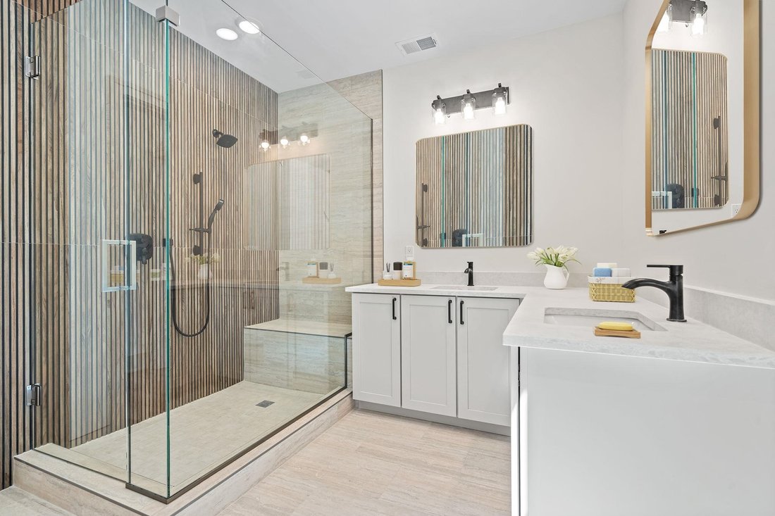 Condo in Charlevoix, Michigan, United States 2 - 18414427