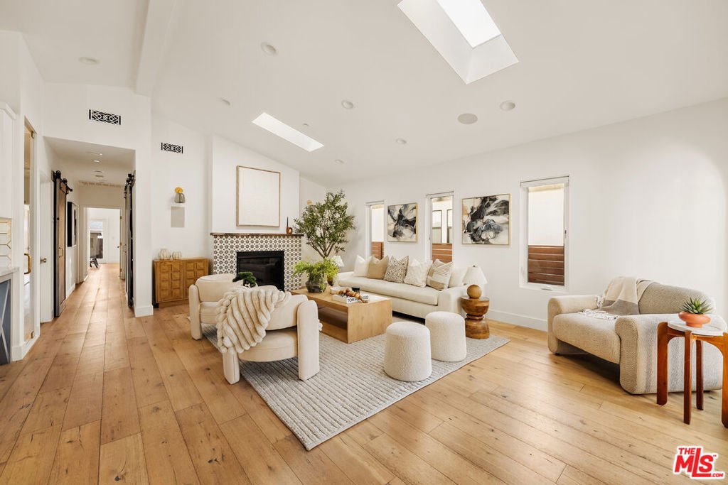 House in Los Angeles, California, United States 5 - 18398531