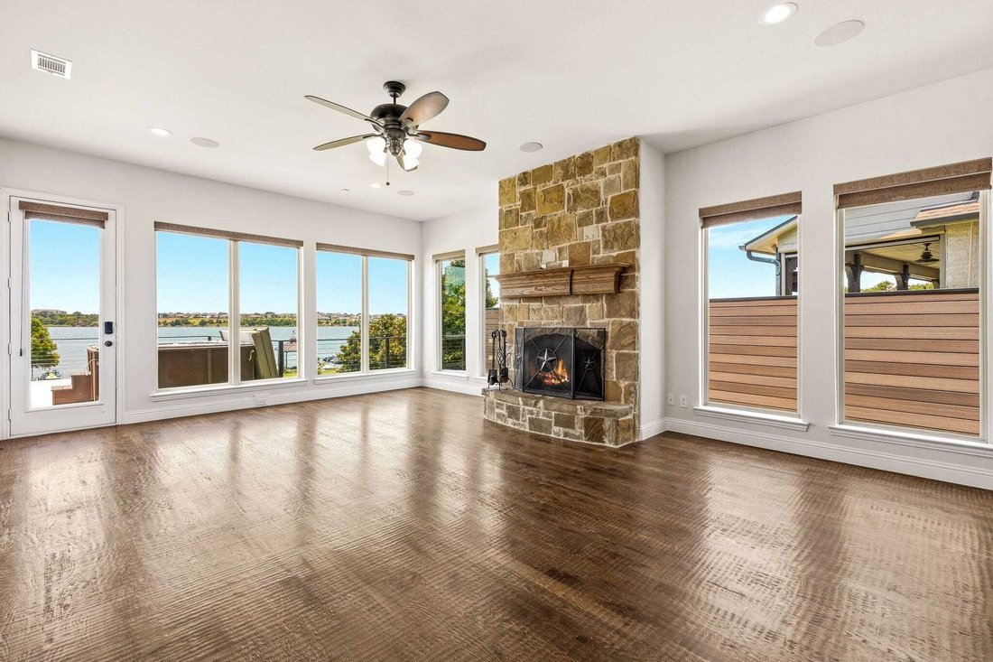 House in Rowlett, Texas, United States 3 - 17831484