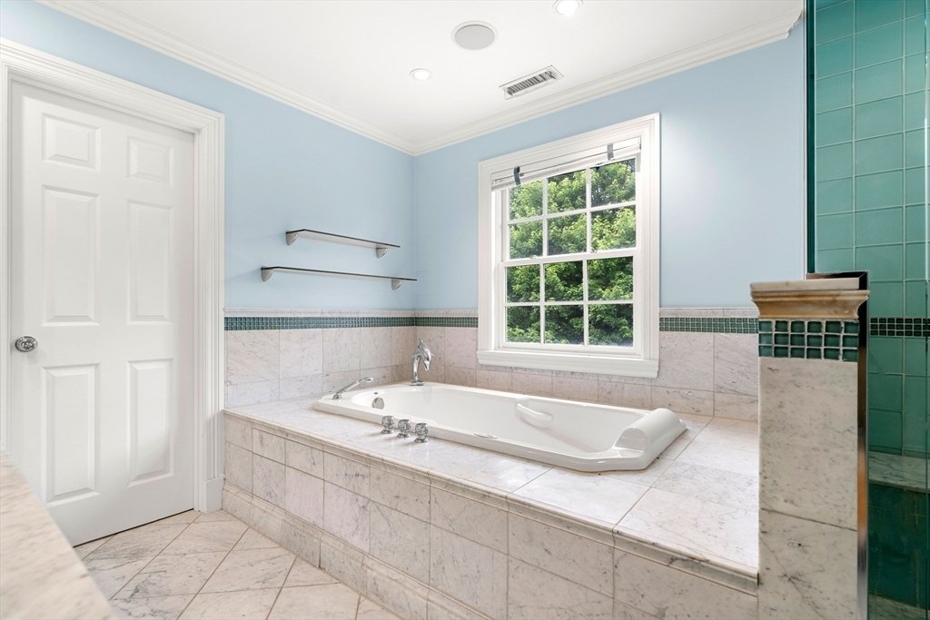 House in Dunstable, Massachusetts, United States 5 - 18409316