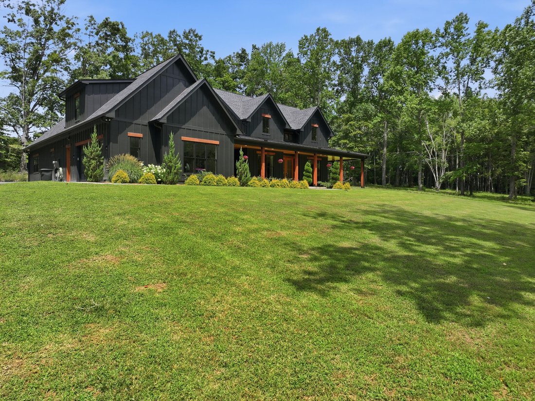 House in Bon Aqua, Tennessee, United States 3 - 18408687
