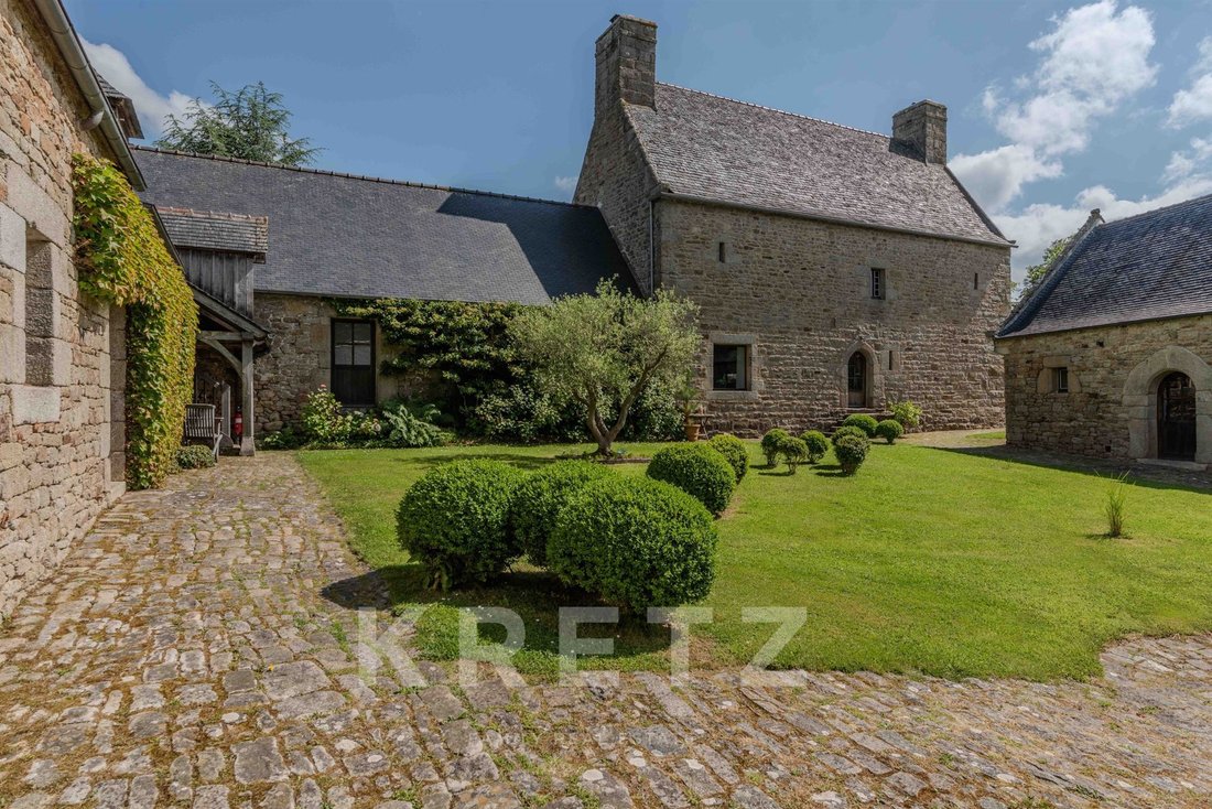 Estate in Ploumilliau, Brittany, France 2 - 18417529