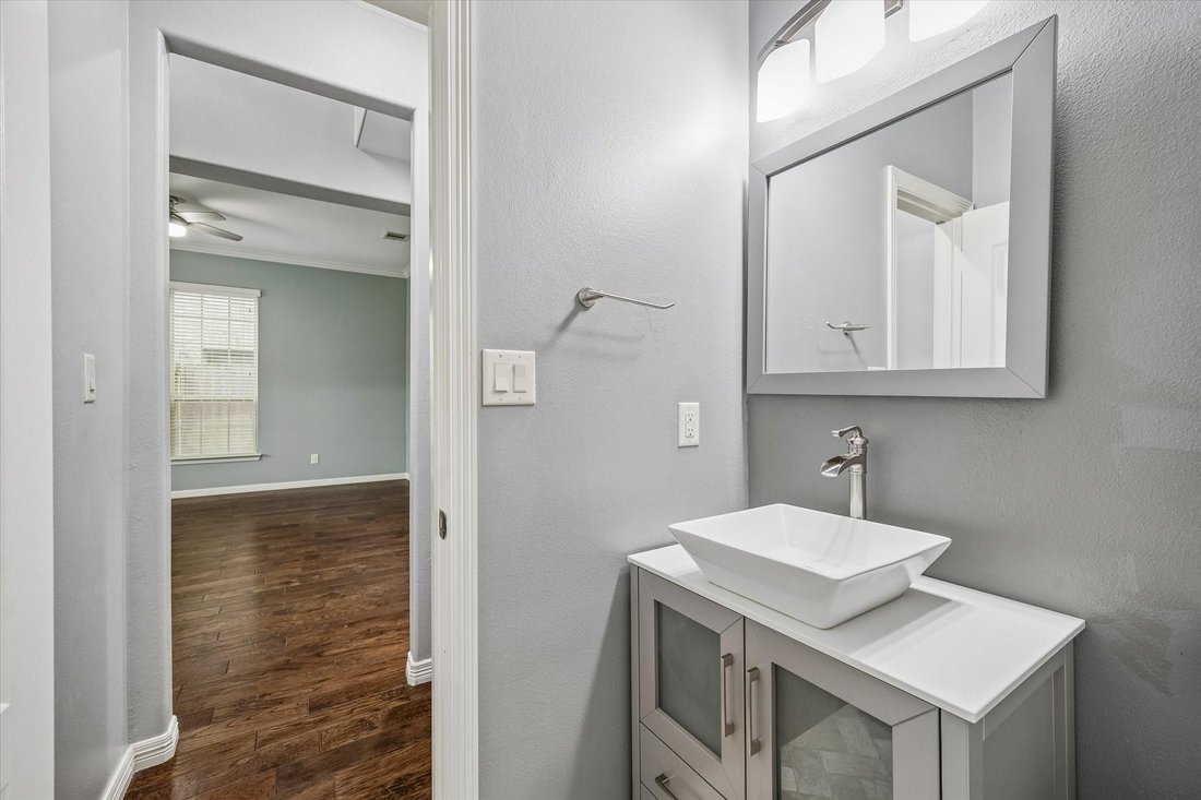 House in Spring, Texas, United States 5 - 18413606