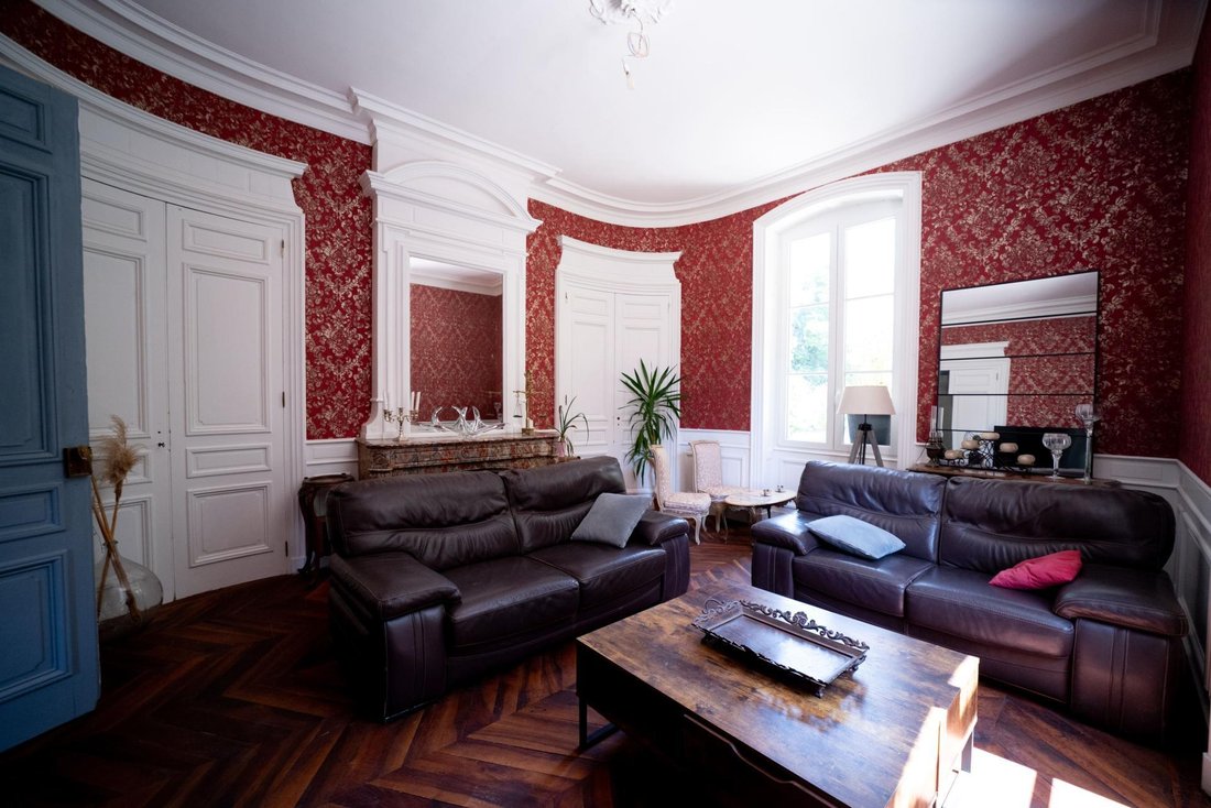 House in Neuville-sur-Ain, Auvergne-Rhône-Alpes, France 2 - 18417066