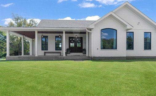 House in Gunter, Texas, United States 1