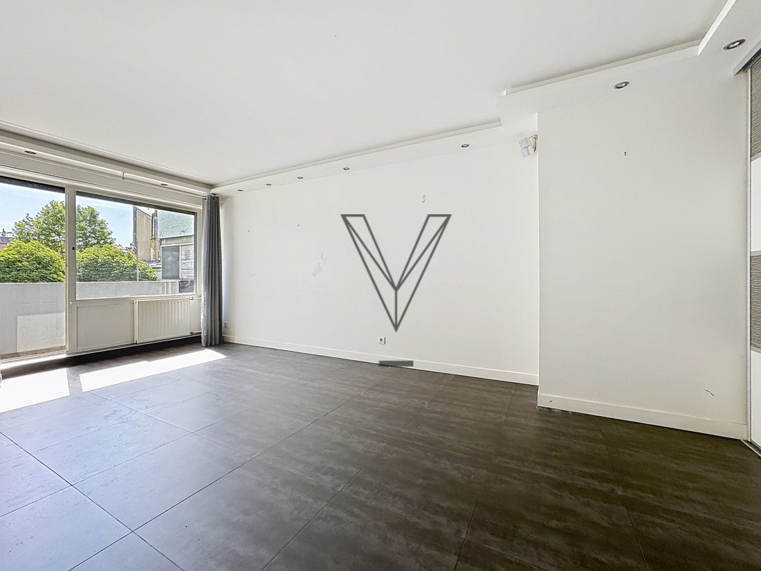Apartment in Léon-Blum Folie-Regnault, Paris 11e Arrondissement, Paris 2 - 18411754