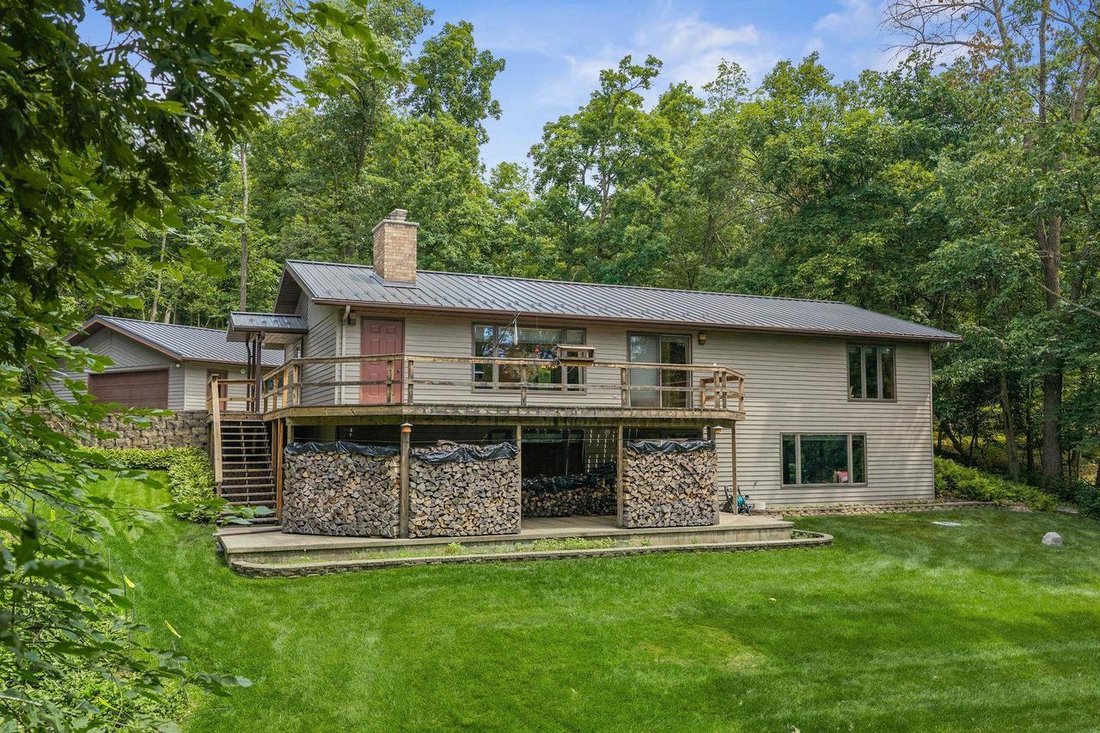 House in Portage, Wisconsin, United States 1 - 18413204