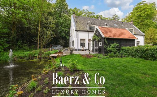 House in Voorschoten, South Holland, Netherlands 1