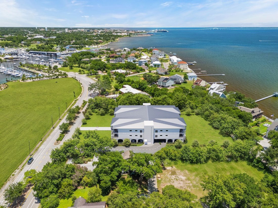 Condo in Pensacola, Florida, United States 4 - 18411788