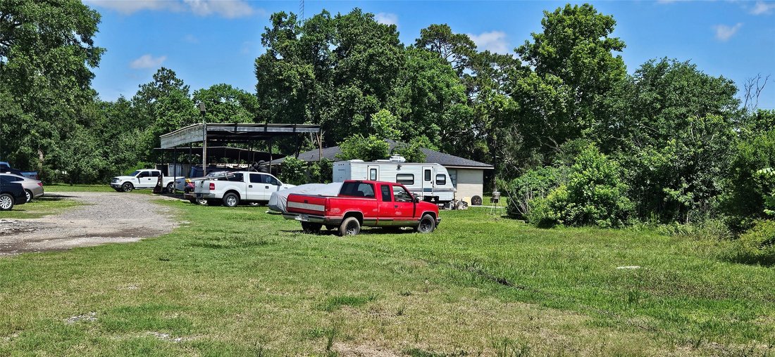 House in Alvin, Texas, United States 5 - 18408939
