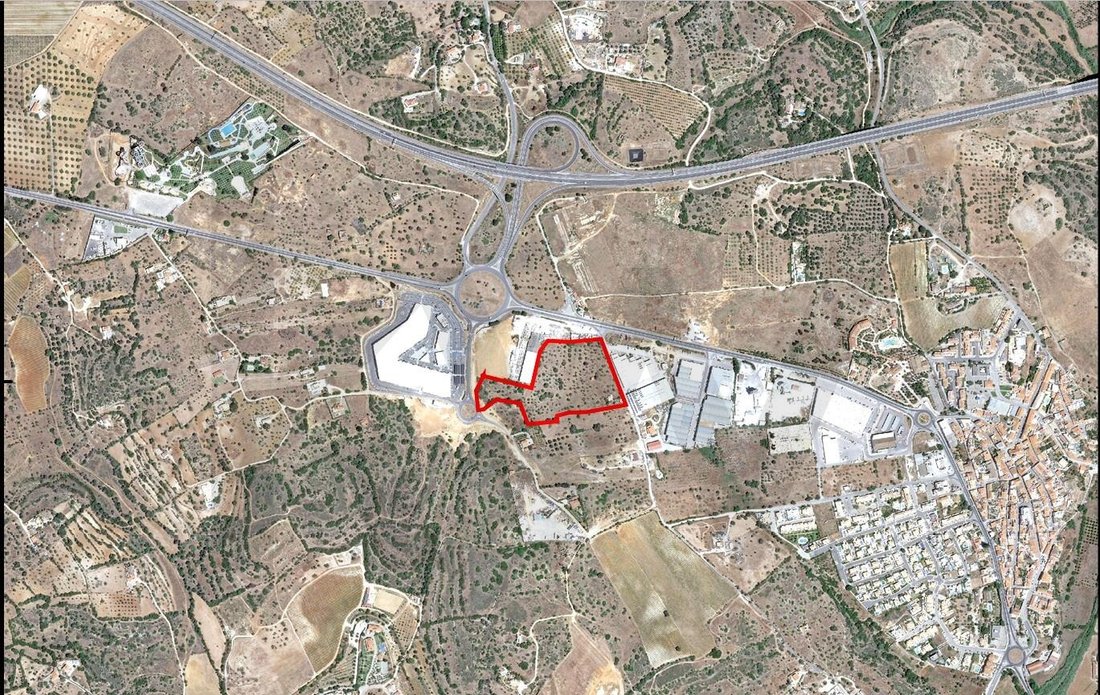 Land in Alcantarilha, Algarve, Portugal 1 - 18412285