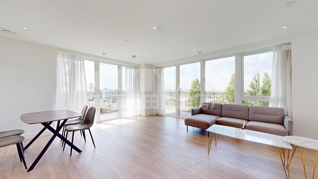 Apartment in Alperton, Brent, England 1 - 18413379