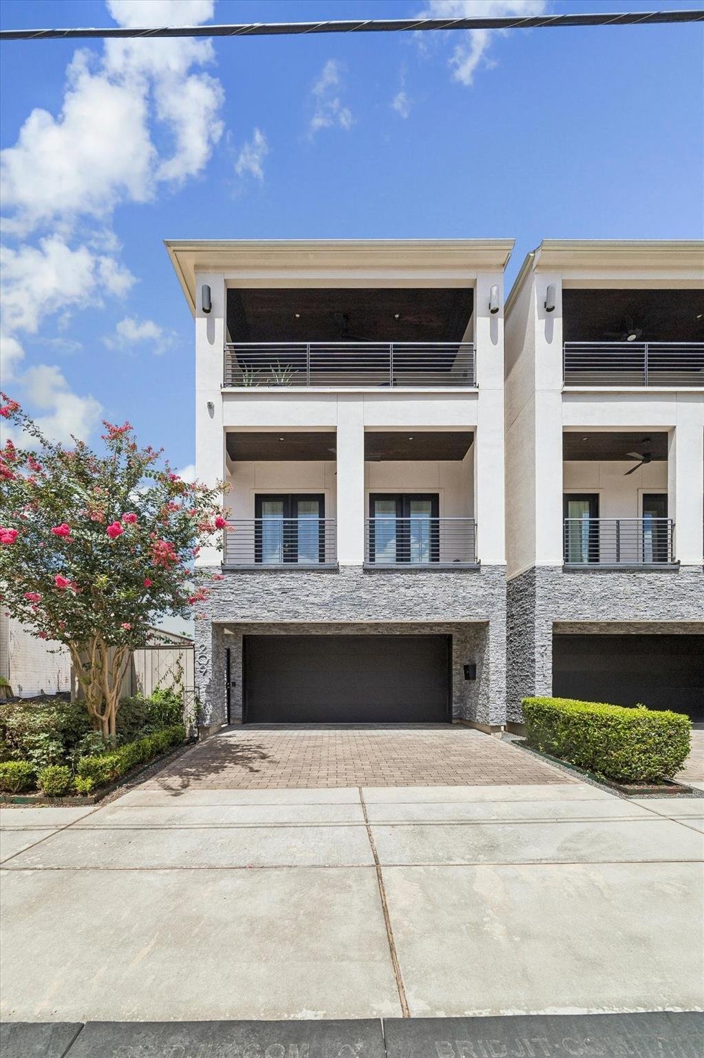 House in Houston, Texas, United States 1 - 18409226
