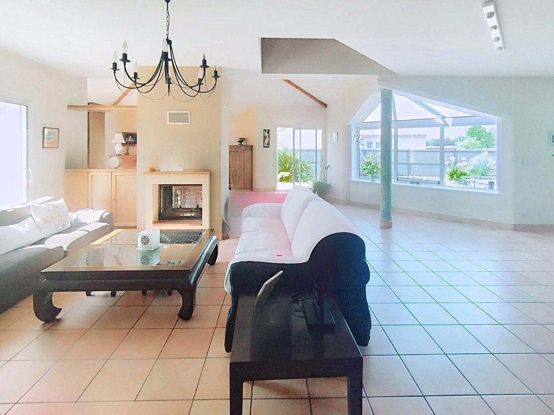 House in Saint-Leger-les-Vignes, Pays de la Loire, France 4 - 18417070