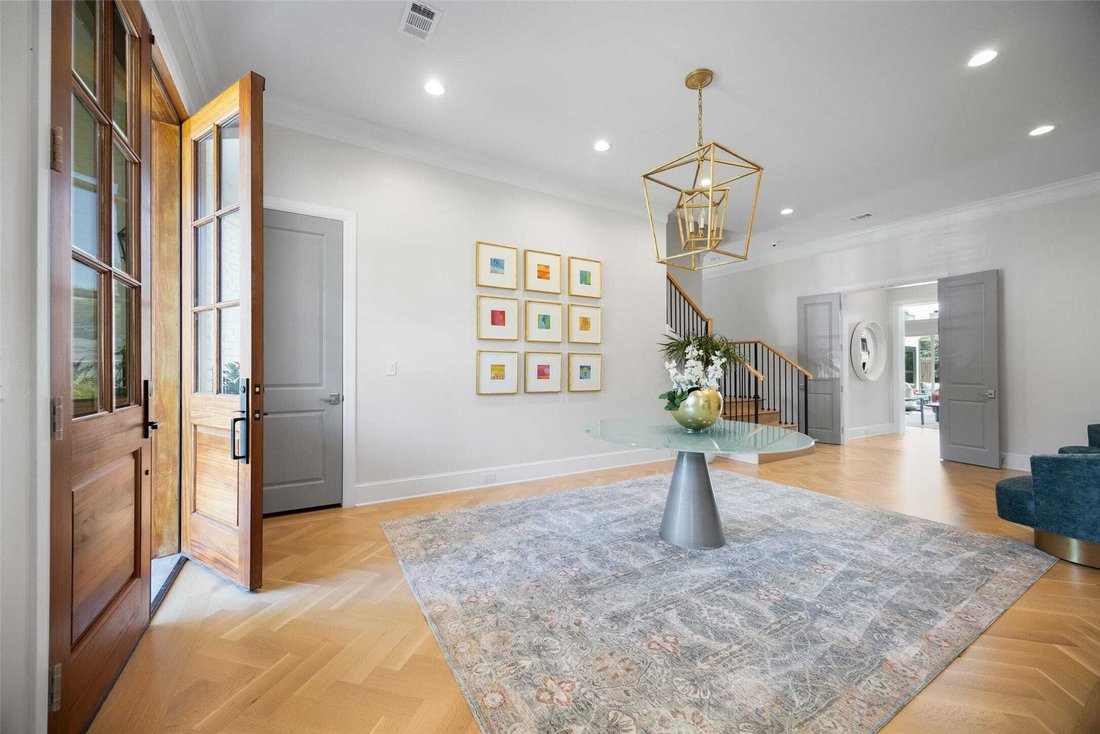 House in Dallas, Texas, United States 5 - 18410356