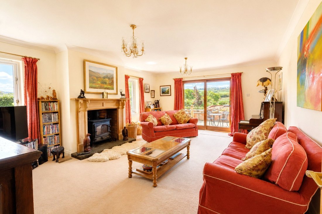 House in Wootton Courtenay, England 4 - 18411110