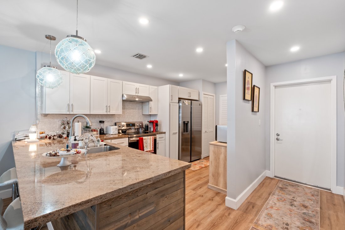 Condo in Fort Lauderdale, Florida, United States 5 - 18411819
