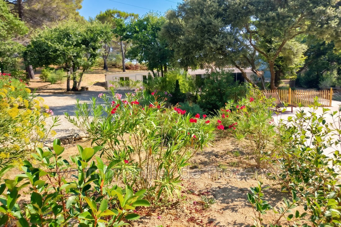 Villa in Rognes, Provence-Alpes-Côte d'Azur, France 1 - 17809600
