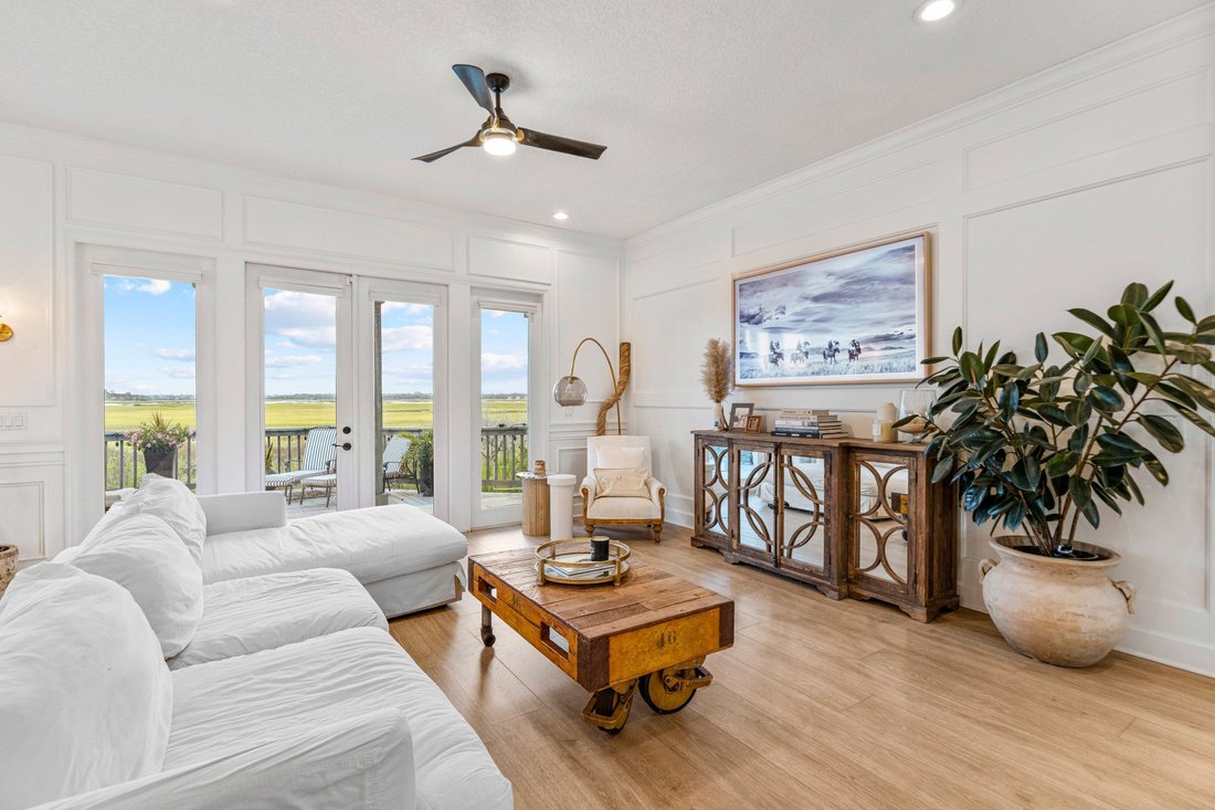 Fernandina Beach, Florida, United States 5 - 18411832