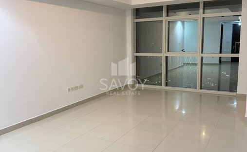 Apartment in Al Zahiyah, Abu Dhabi Emirate, United Arab Emirates 1