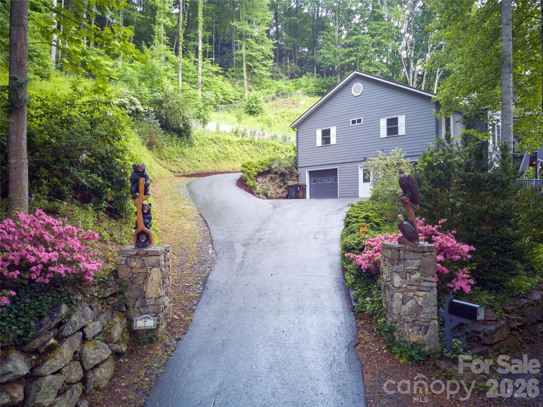 House in Maggie Valley, North Carolina, United States 1 - 18409063