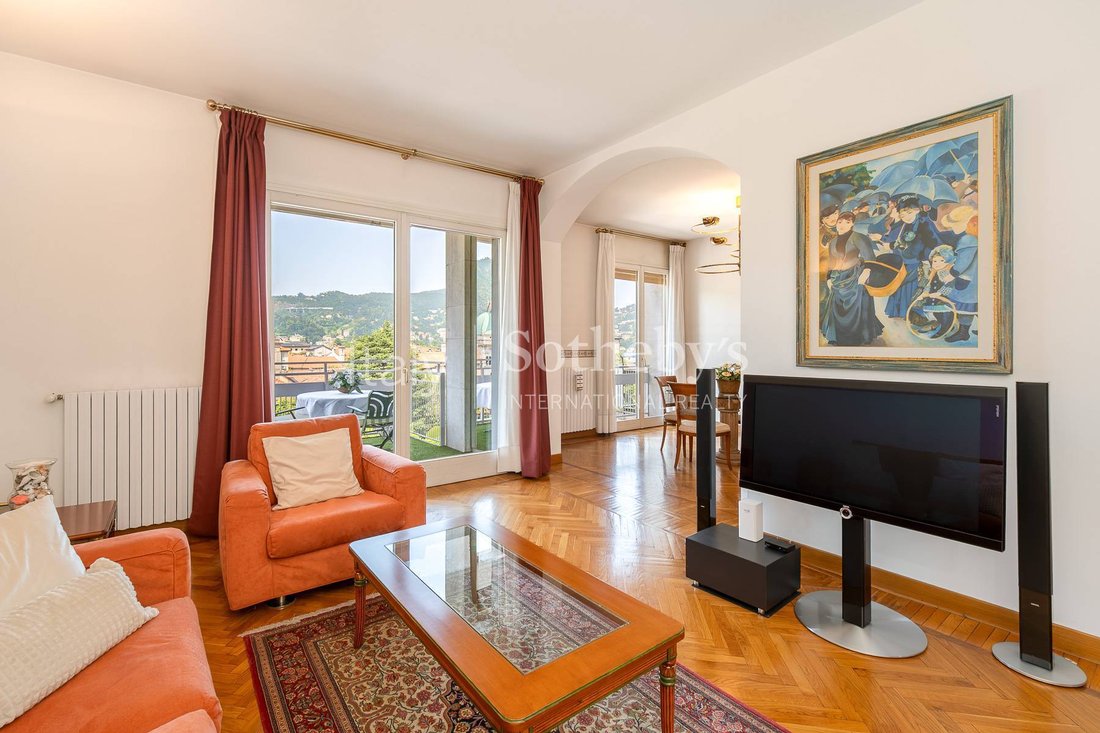 Apartment in Eastern Lake Center, Como, Lombardy 5 - 18411807