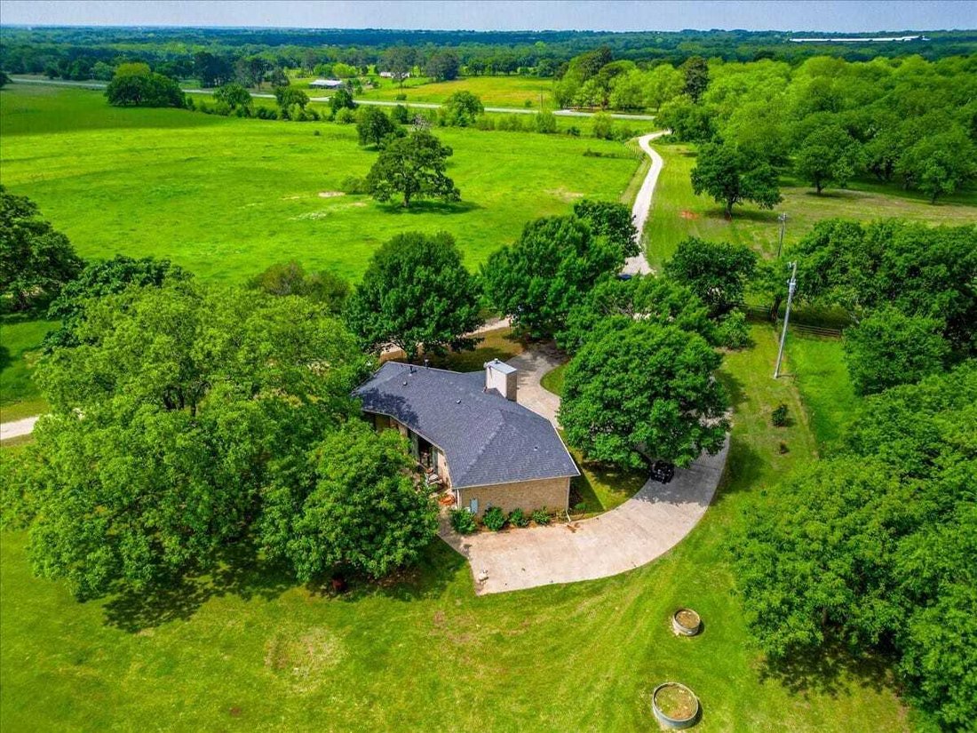 House in Covington, Texas, United States 3 - 18415795