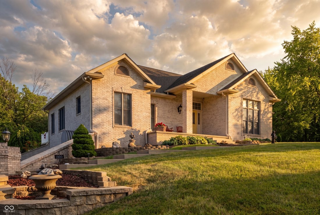 House in Anderson, Indiana, United States 1 - 18413490