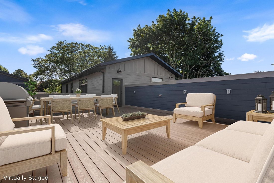 Condo in Charlevoix, Michigan, United States 4 - 18414449