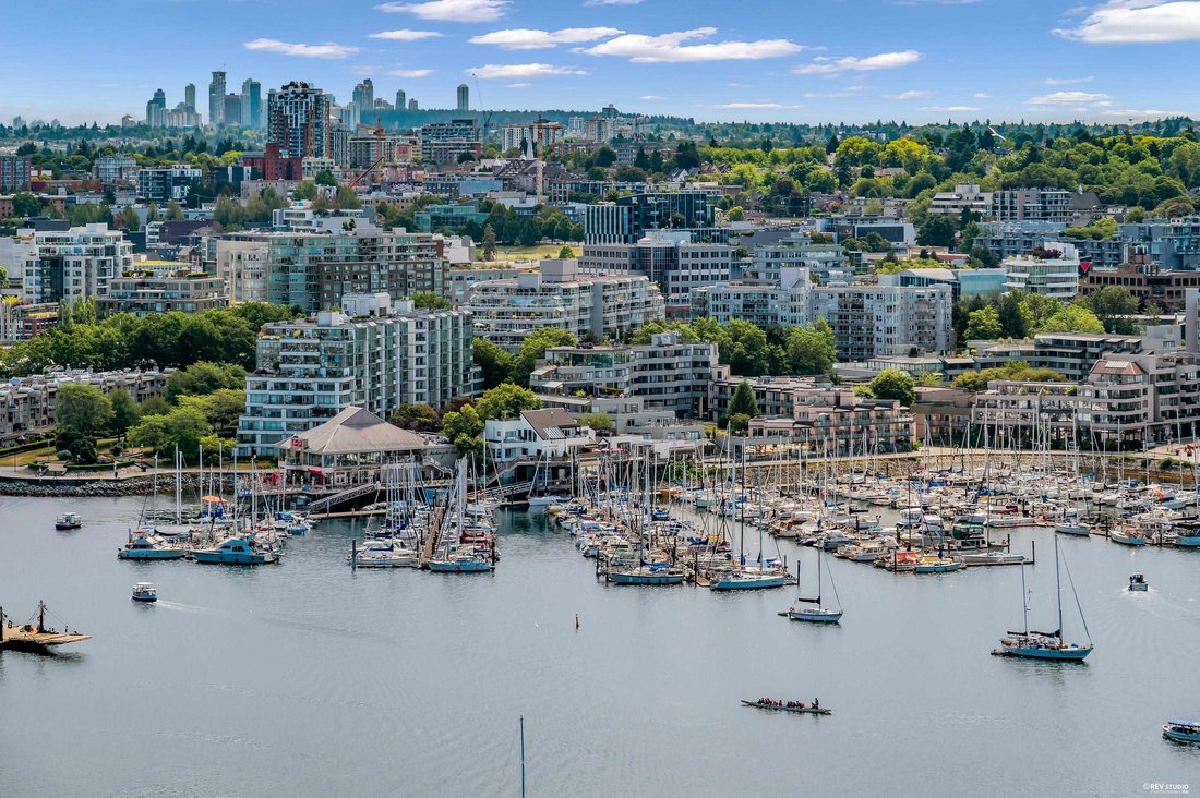 House in Vancouver, British Columbia, Canada 3 - 18415898