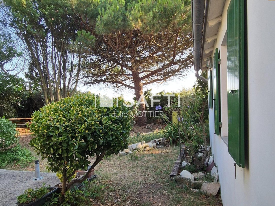 House in Saint-Clement-des-Baleines, Nouvelle-Aquitaine, France 3 - 17664508
