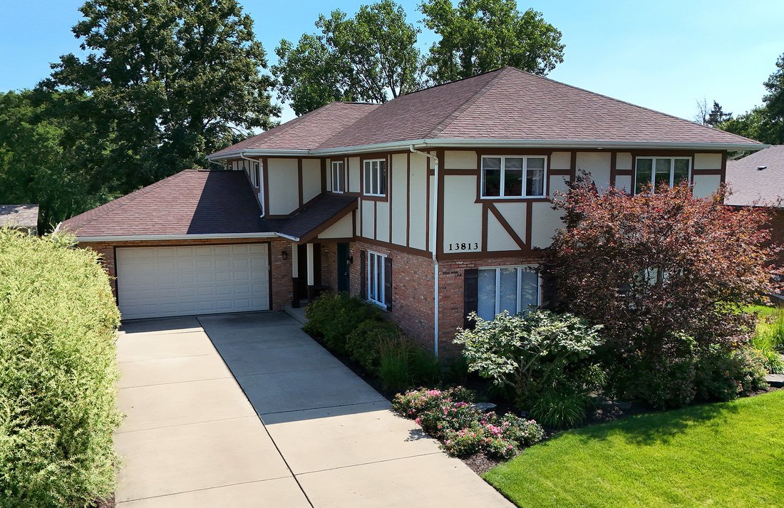 House in Homer Glen, Illinois, United States 3 - 18414739