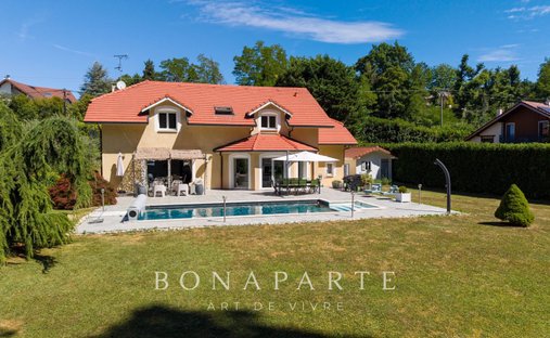 House in Veigy-Foncenex, Auvergne-Rhône-Alpes, France 1