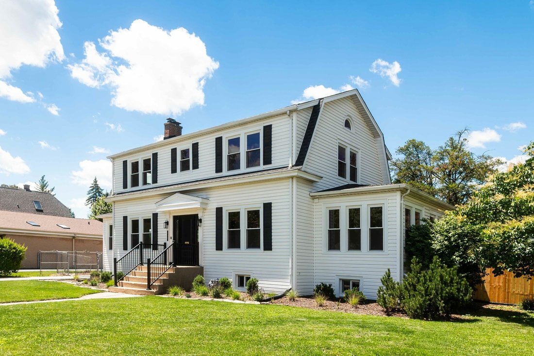 House in Lombard, Illinois, United States 2 - 18413637