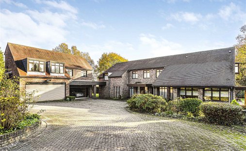 House in Barnet, England 1