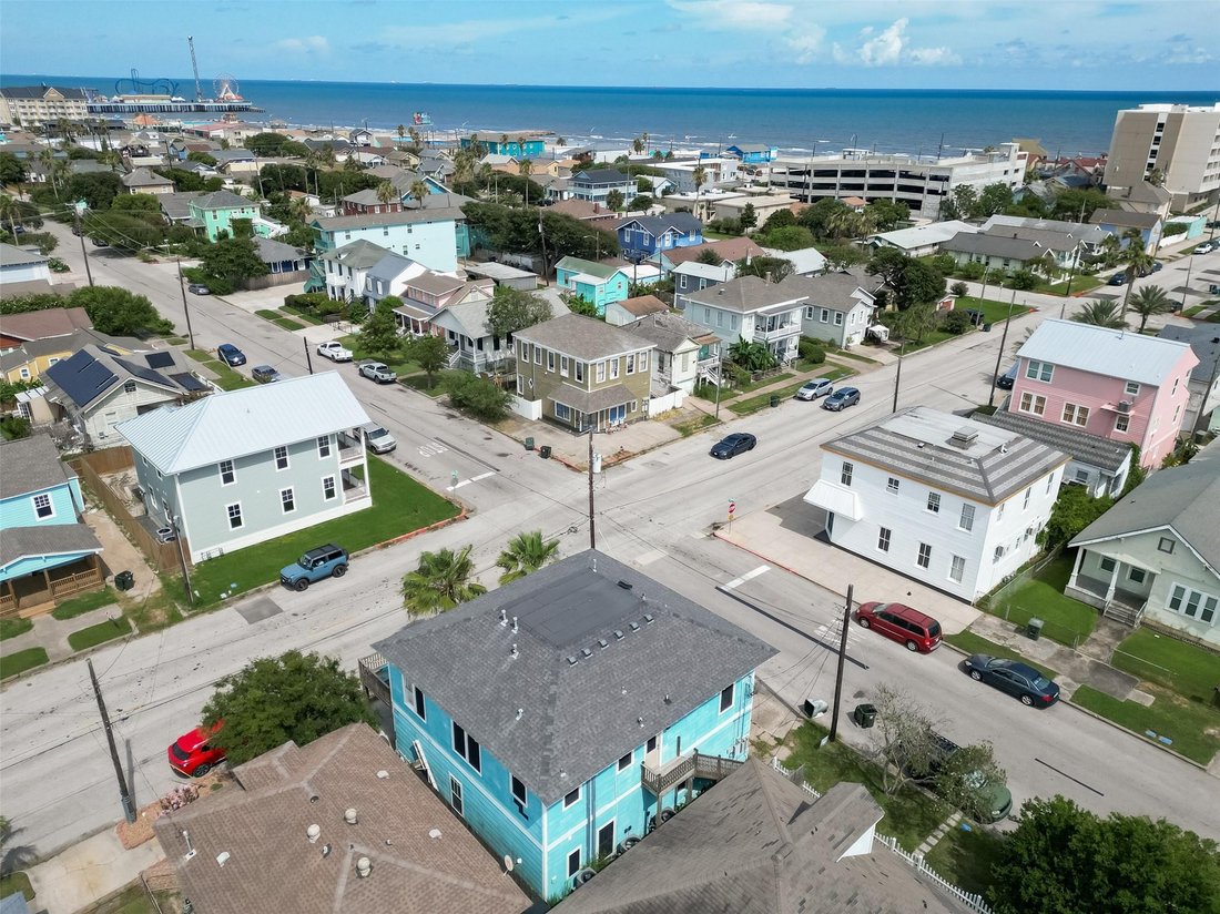 Galveston, Texas, United States 2 - 18409143