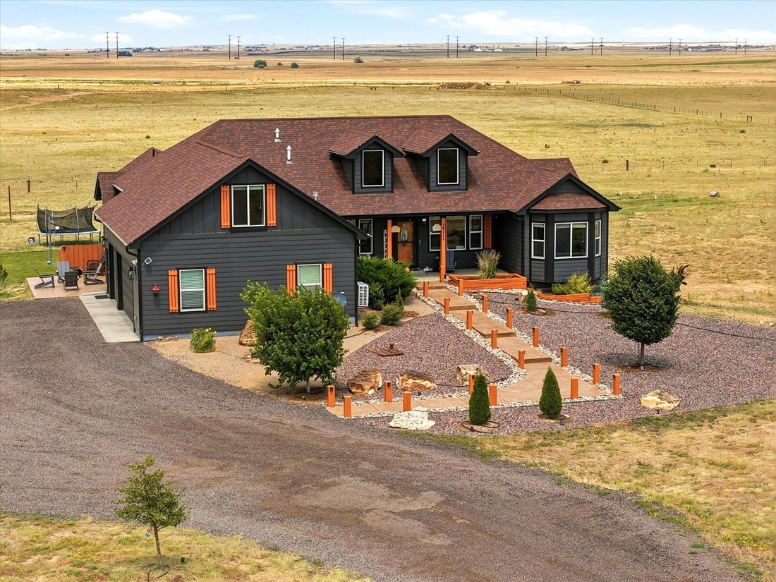 House in Bennett, Colorado, United States 1 - 18417147