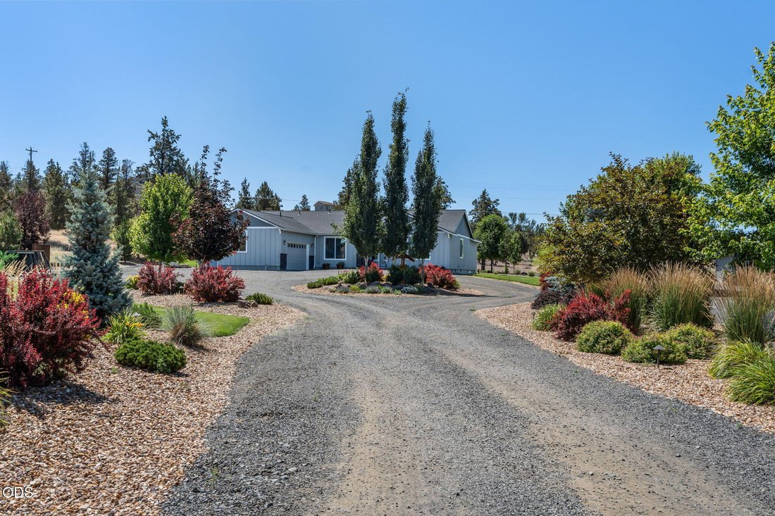 House in Redmond, Oregon, United States 3 - 18414767