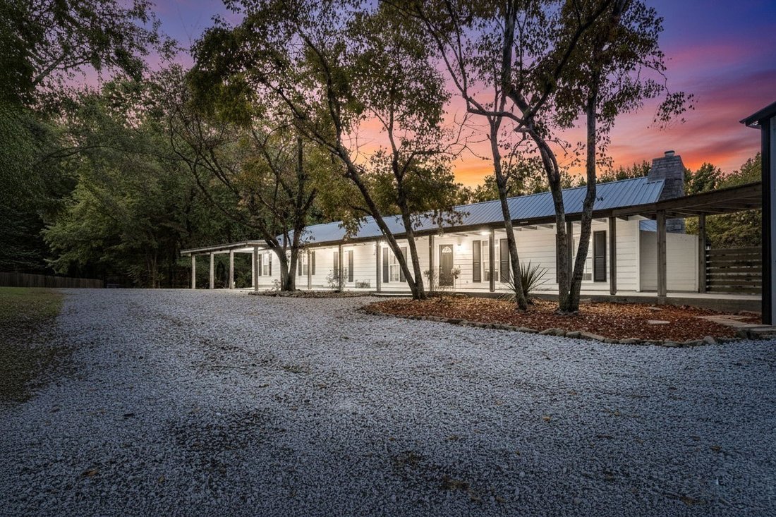 House in Pegram, Tennessee, United States 1 - 18411442