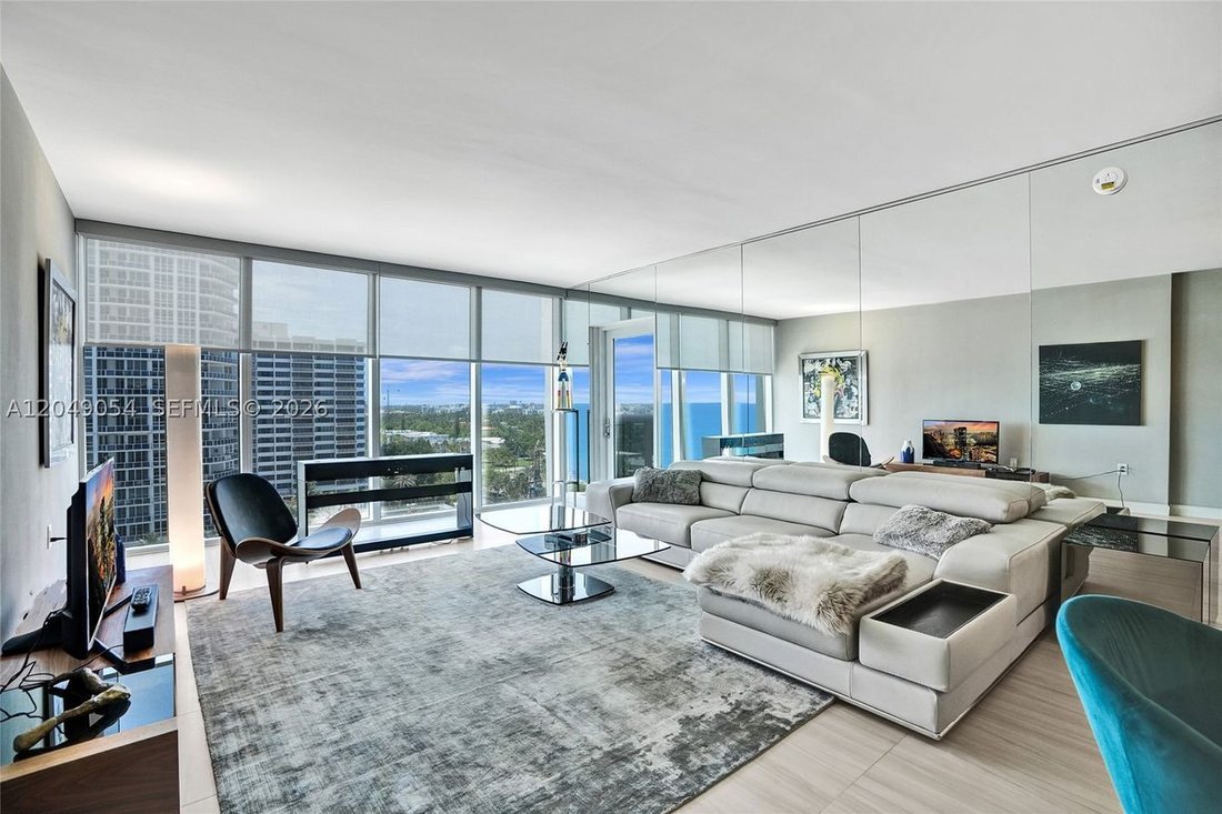 Condo in Bal Harbour, Florida, United States 2 - 18410099