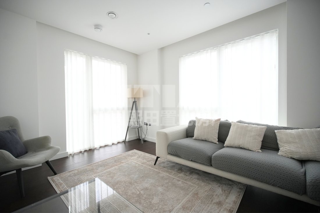 Apartment in New Covent Garden, Wandsworth (Greater London), England 1 - 18413300