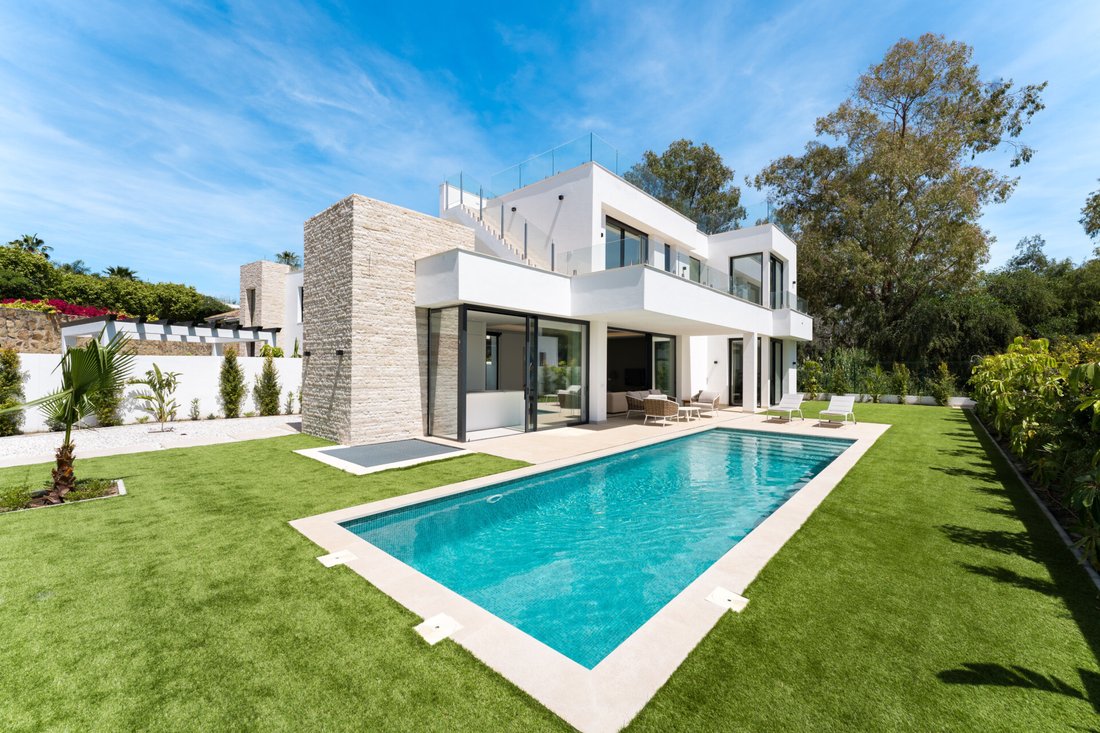 Villa in Estepona, Andalusia, Spain 1 - 18413253