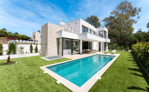 Villa en Estepona, Andalucía, España 1