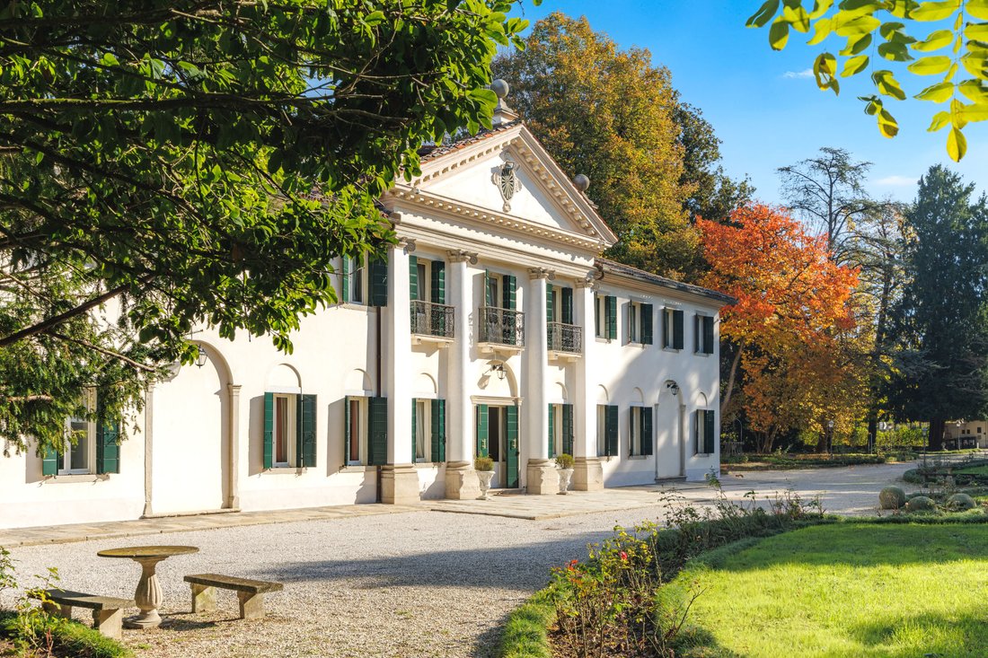 Villa in Fiesso D'artico, Veneto, Italy 1 - 18412146