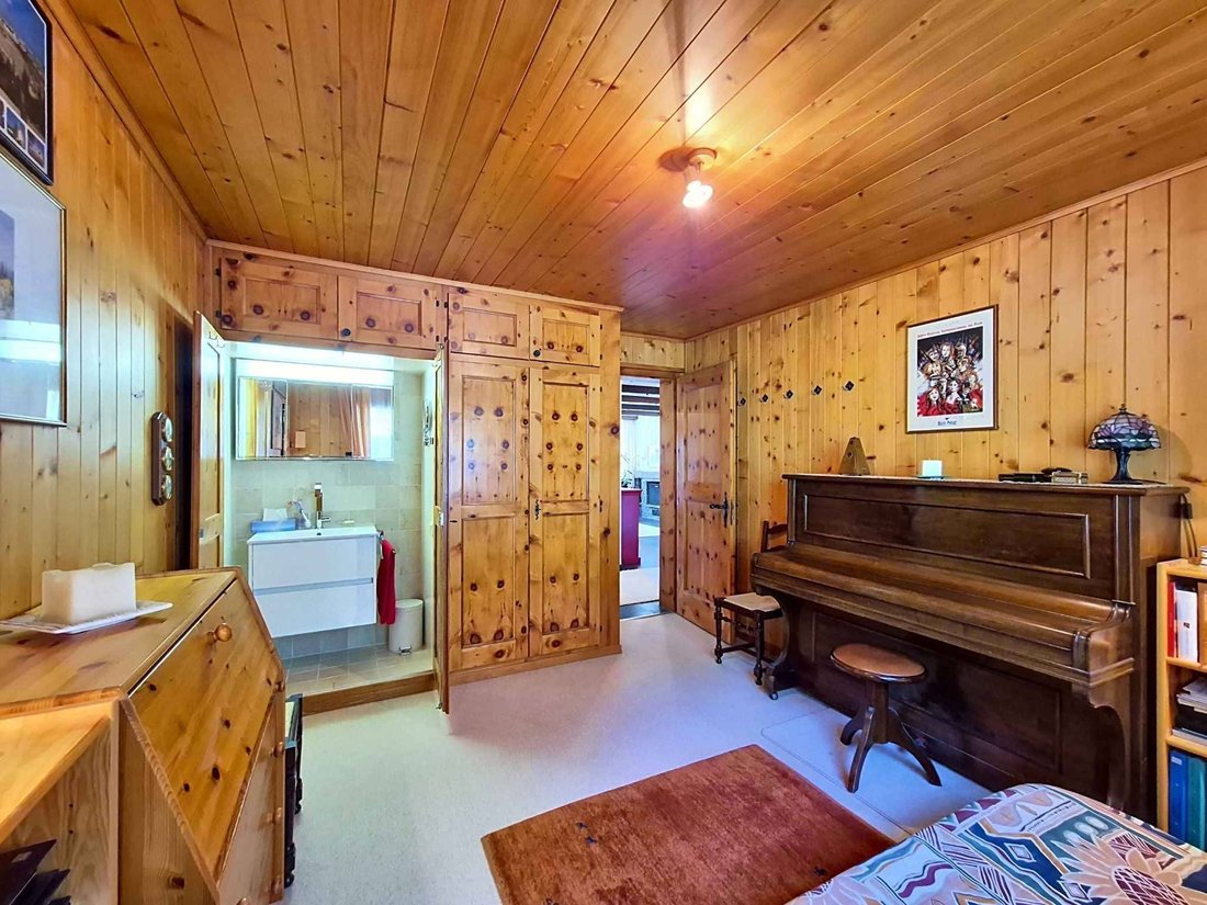 Apartment in Crans-Montana, Valais, Switzerland 3 - 18416178