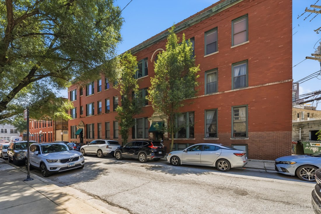 Condo in Chicago, Illinois, United States 1 - 18414741